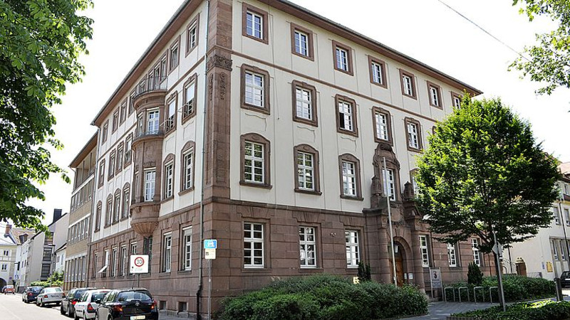 Gebäude Finanzamt Neustadt